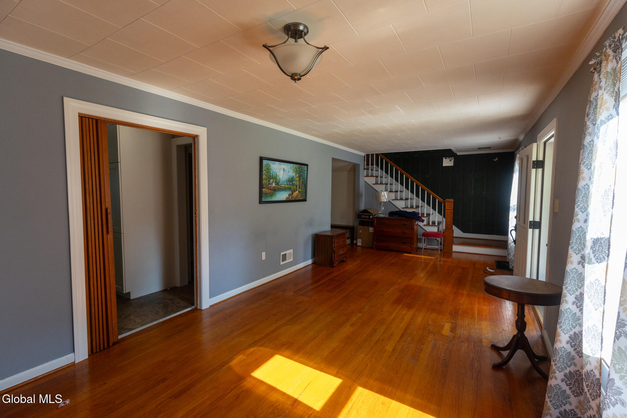 Residential in Moreau 4