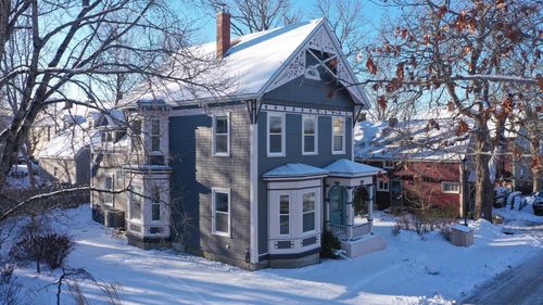 13 John St, Shelburne, NS, B0T1W0 | Card Image