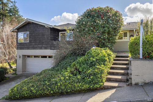3 Longfellow Road, Mill Valley, CA, 94941 | Card Image