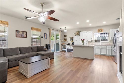 1463 Pabla Ct, Yuba City, CA, 95993-5195 | Card Image