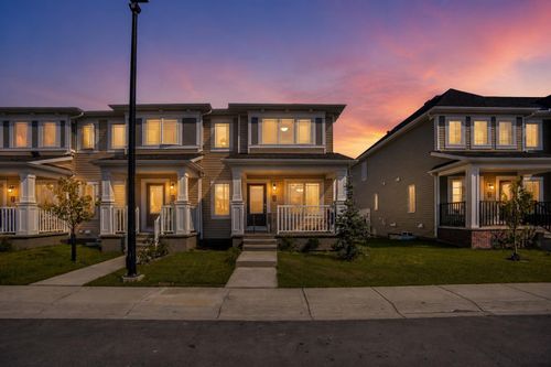 812 Windbury St Sw, Airdrie, AB, T4B5J5 | Card Image