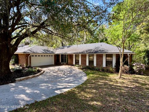 7210 Secret Woods Dr, Jacksonville, FL, 32216-7135 | Card Image