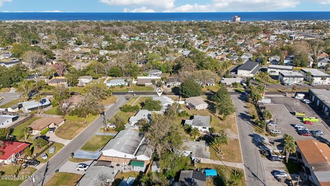 340 Sailfish Dr E, House other with 3 bedrooms, 2 bathrooms and null parking in ATLANTIC BEACH FL | Image 40