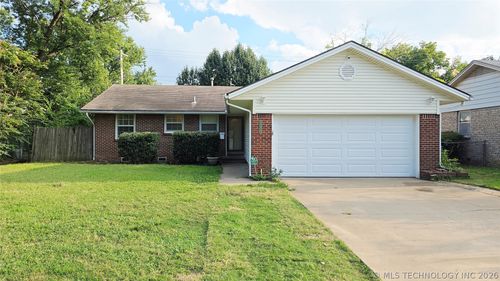 6716 27th Pl, Tulsa, OK, 74129-6230 | Card Image