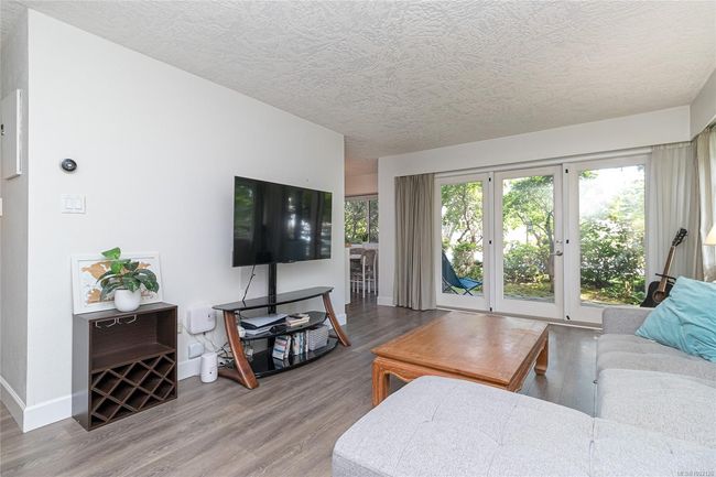 Updated flooring | Image 6