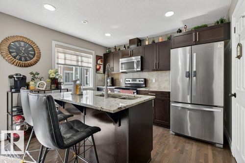 40-14621 121 St Nw, Edmonton, AB, T5X0H2 | Card Image