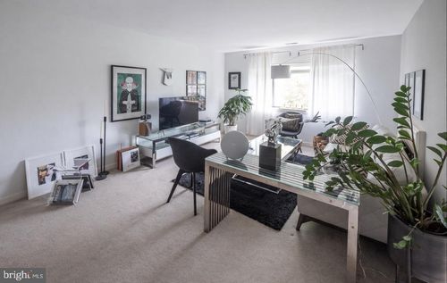 apt-402-11500 Fairway Dr, Reston, VA, 20190-4456 | Card Image