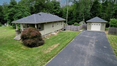 15 Slab Bridge Rd, Assonet, MA, 02702-1434 | Card Image