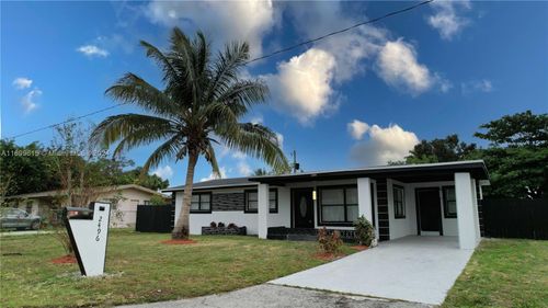 2496 Sw 8th St, Fort Lauderdale, FL, 33312-2202 | Card Image