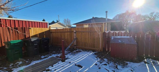 1603 20 Street S, Home with 4 bedrooms, 2 bathrooms and 3 parking in Lethbridge AB | Image 34