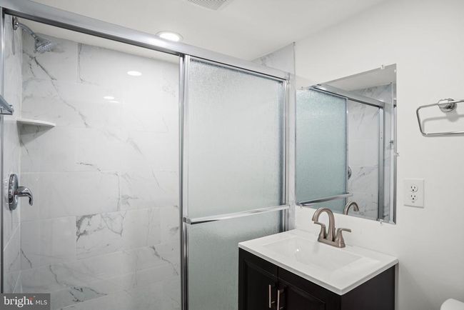 2305 James St, House other with 5 bedrooms, 4 bathrooms and null parking in BALTIMORE MD | Image 45