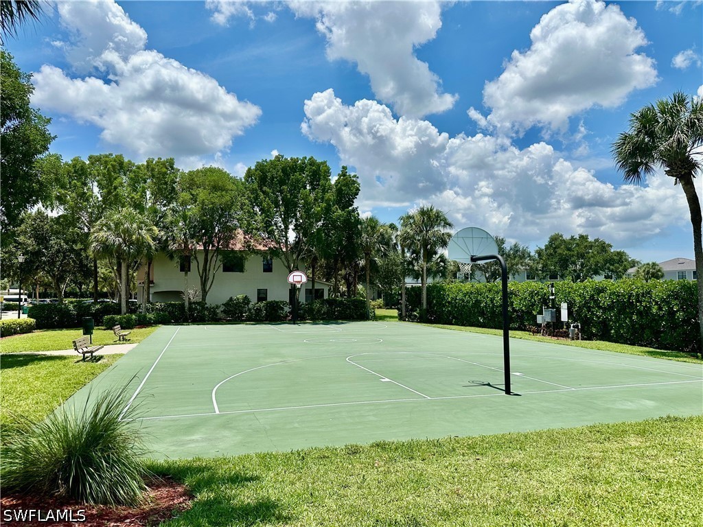 Residential Lease in Naples