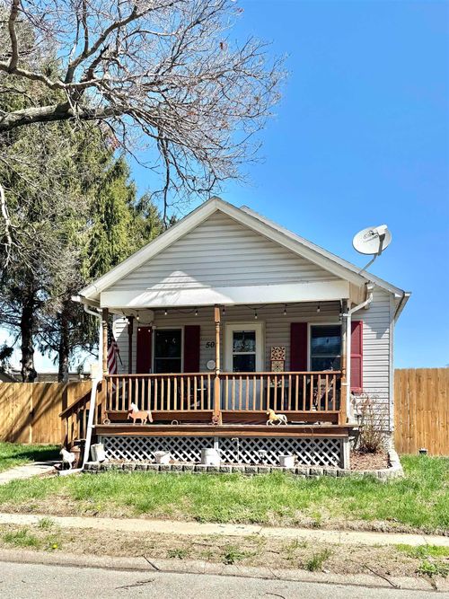 502 1st St, La Porte City, IA, 50651-1401 | Card Image