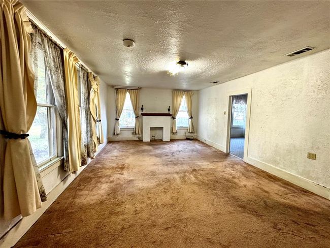 Soft spots under the carpet & vinyl throughout the home. BE CAREFUL where you step. | Image 7