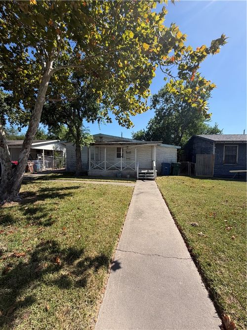5725 Kimbrough Drive, Corpus Christi, TX, 78412 | Card Image