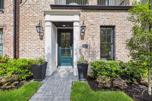 7527 Cuadro Ln, Houston, TX, 77055-1051 | Card Image