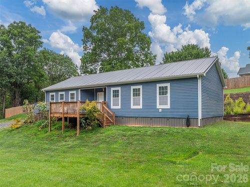 4687 Old Clyde Rd, Clyde, NC, 28721-7670 | Card Image
