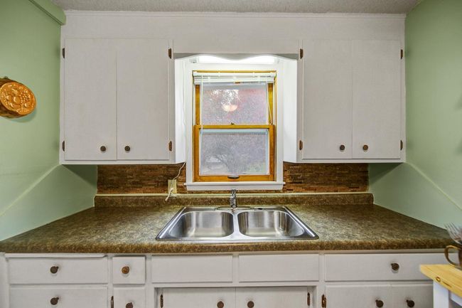 19 Kitchen.jpg | Image 11