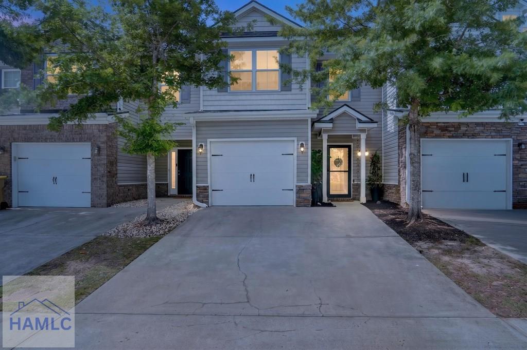 Residential in Richmond Hill 5