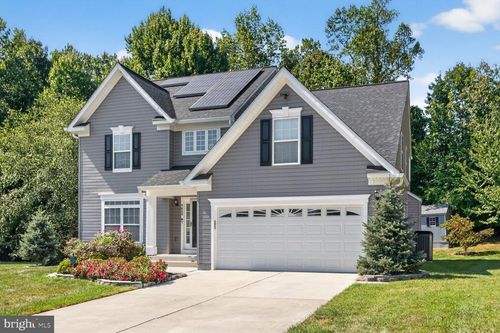 7609 Starshine Dr, District Heights, MD, 20747-1894 | Card Image