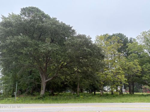 917 Bricklanding Rd Sw, Shallotte, NC, 28470-5353 | Card Image