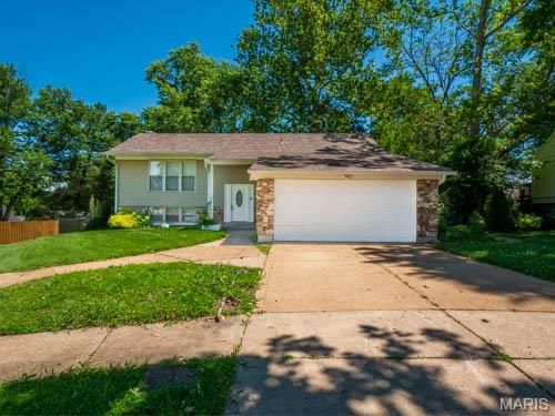 12258 Trailoaks Ct, Black Jack, MO, 63033-4636 | Card Image