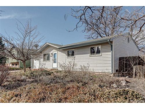 711 S Moline St, Aurora, CO, 80012 | Card Image