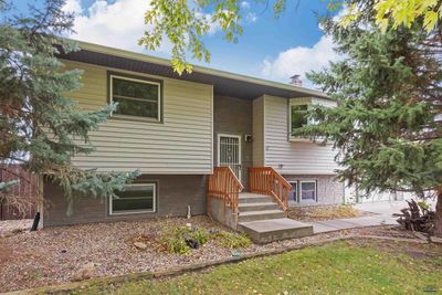 6509 Jennifer, House other with 3 bedrooms, 2 bathrooms and null parking in Rapid City SD | Image 1