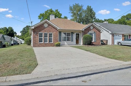 718 Maple Pl, Nashville, TN, 37216-1565 | Card Image