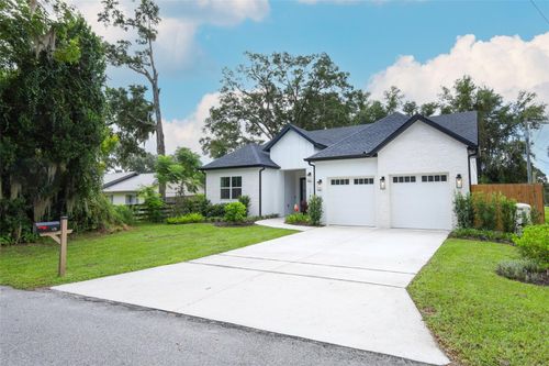 175 Pine St, Geneva, FL, 32732-9292 | Card Image
