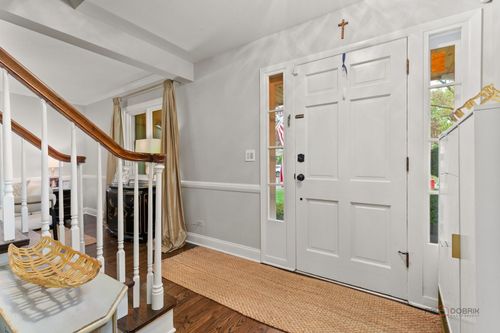 366 Birkdale Rd, Lake Bluff, IL, 60044-2335 | Card Image