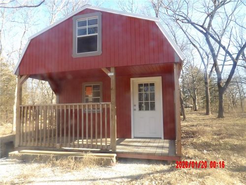 294 E Sugar Lake Dr, Mound City, KS, 66056-5517 | Card Image
