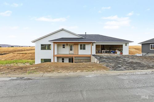 3217 Hidden Valley Loop, Lewiston, ID, 83501-0780 | Card Image
