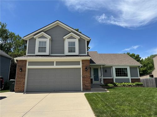 14700 S Brougham Dr, Olathe, KS, 66062-4716 | Card Image