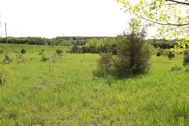 23 Grand View Rd, House other with 3 bedrooms, 2 bathrooms and 6 parking in Amaranth ON | Image 14