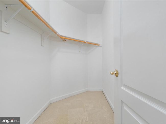 12753 Lavender Keep Cir, Townhouse with 4 bedrooms, 5 bathrooms and null parking in FAIRFAX VA | Image 39