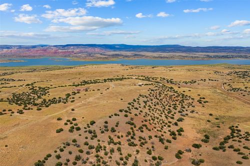 18 High Mesas Of Abiquiu, Youngsville, NM, 87064 | Card Image