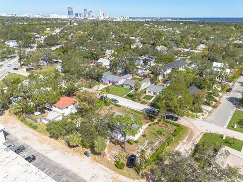 2755 Edwards Ave S, ST PETERSBURG, FL, 33705-3650 | Card Image