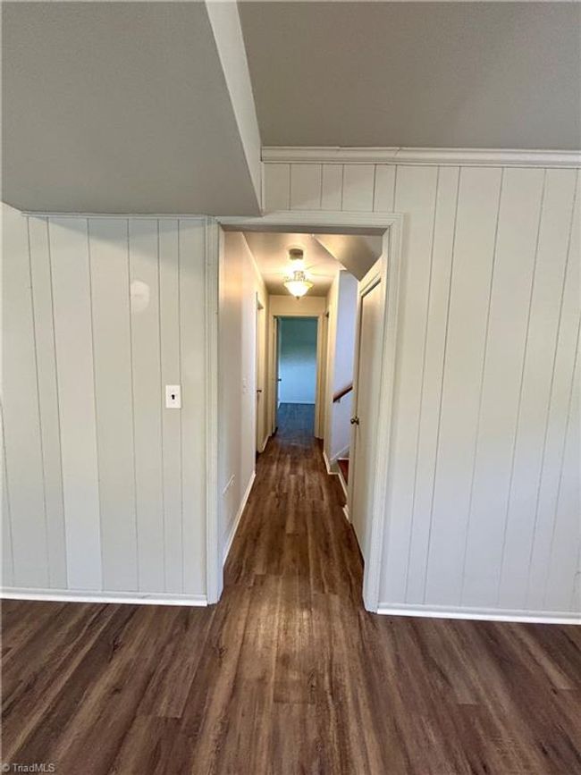 Downstairs hallway | Image 24