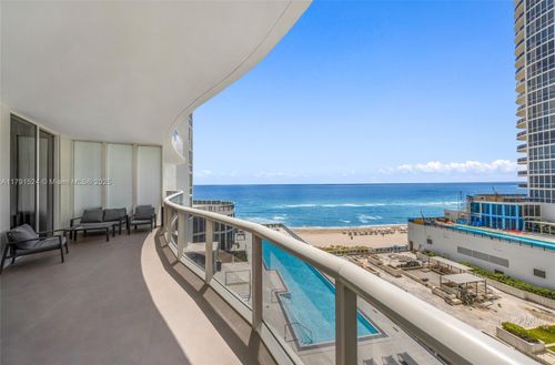 707-16001 Collins Ave, Sunny Isles Beach, FL, 33160-5511 | Card Image