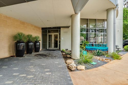 1704-603 Davis St, Austin, TX, 78701-4249 | Card Image