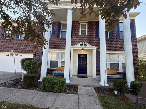 14171 Refreshing Garden Ln, Fishers, IN, 46038-5935 | Card Image