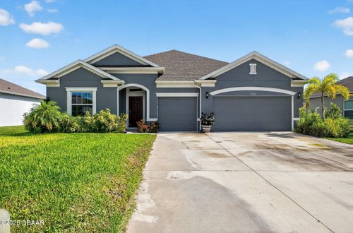 4398 Lago Vista Dr, Micco, FL, 32976-8111 | Card Image