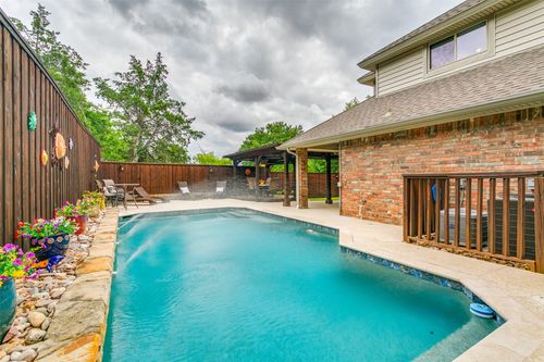 102 Sunday Haus Ln, Highland Village, TX, 75077-6857 | Card Image