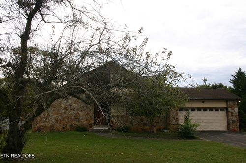 4908 Montmorency Dr, Powell, TN, 37849-4531 | Card Image