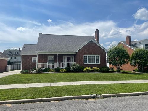 308 Lee St, Richlands, VA, 24641-2428 | Card Image