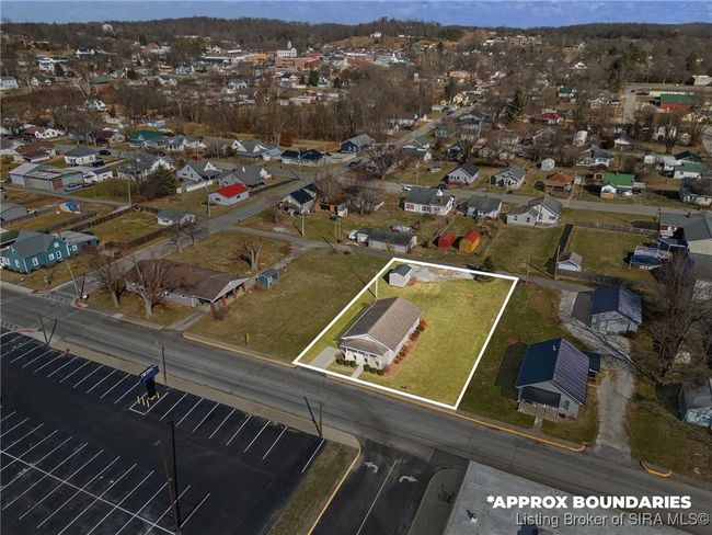 TRACT-5 - 316 Elm (House & 3 Vacant Lots) Street, Home with 2 bedrooms, 2 bathrooms and null parking in Paoli IN | Image 44