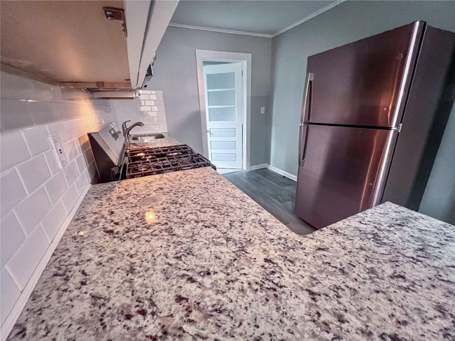 APT-5 - 41 Willow Ave, Condo with 2 bedrooms, 1 bathrooms and null parking in Cornwall NY | Image 6