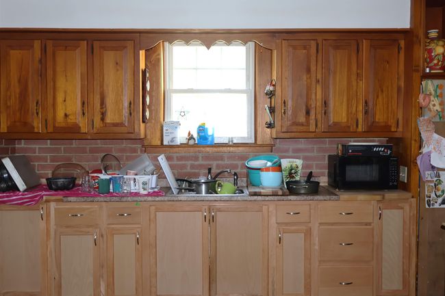 31 Christian St, Home with 0 bedrooms, 2 bathrooms and null parking in White River Junction VT | Image 33