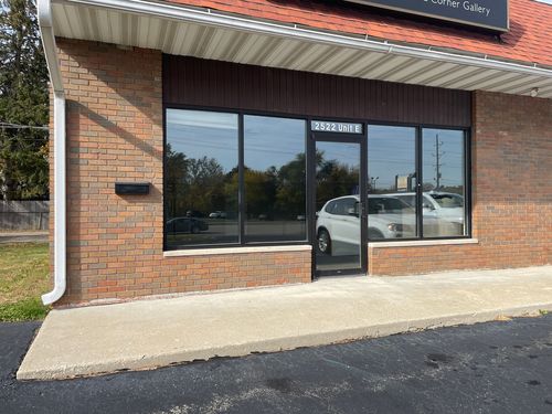 ste-e-2522 E Lincolnway, STERLING, IL, 61081-3058 | Card Image